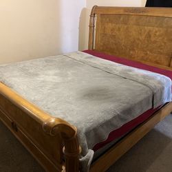 King Bed With Frame Or Separate 