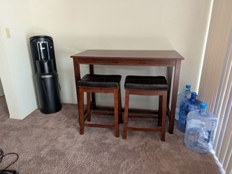 3 piece Bar Table Set