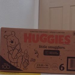 Huggies Little Snugglers 