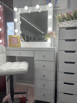 Small Glam Vanities Financing Available 