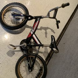 Small Boy’s Bicycle Bike Size 16 Tire