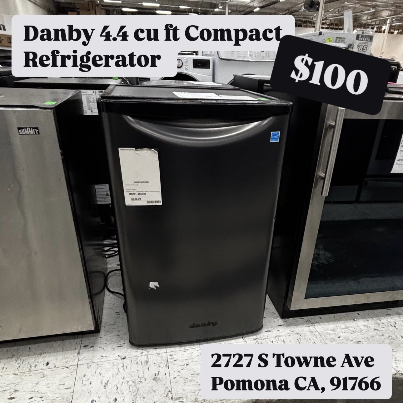 Danby Compact Refrigerator 4.4 Cu Ft