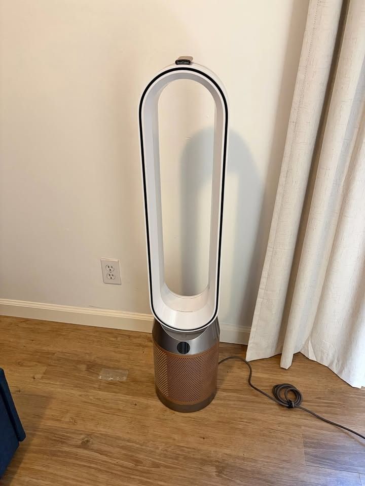 Dyson Purifier Cool Formaldehyde (TP09) - must sell by 11/30!