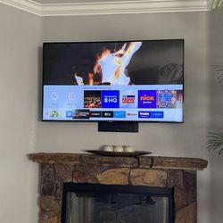 Samsung 65 inch TV. No stand.