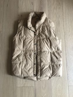 mens down vest, size M