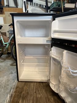Dorm frig/freezer