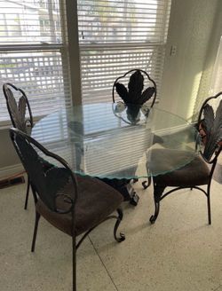 Glass Table with 4 Chairs