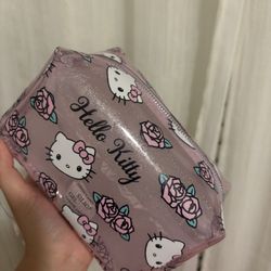 pink glitter hello kitty makeup bag ✨🎀🌷