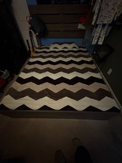 Queen Wooden Bed Frame With Box