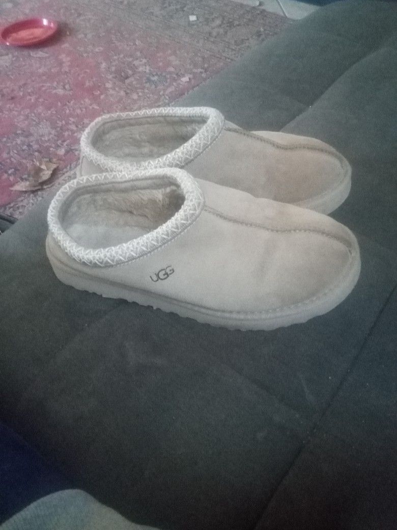 Ugg Slippers