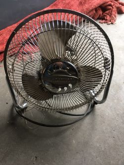 Small fan