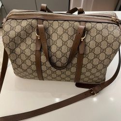 Gucci GG Supreme Boston Crossbody Bag