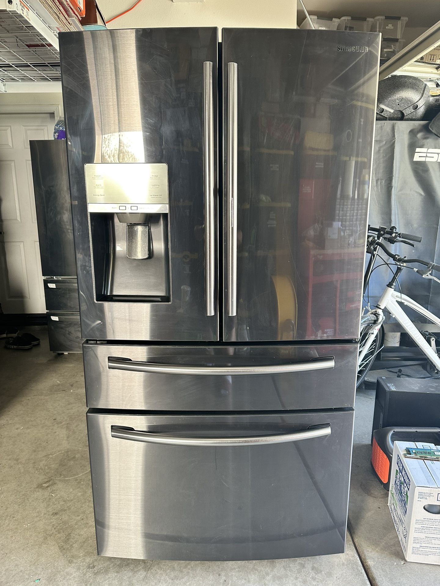 Samsung Refrigerator RF28JBEDBSG for Sale in Corona, CA OfferUp