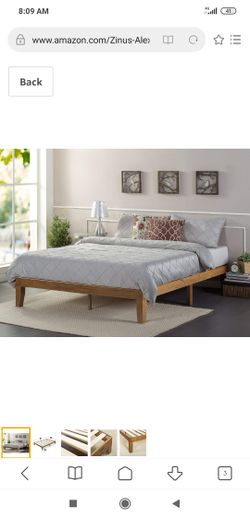 Twin wooden platform bed