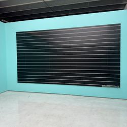 Slatwall Like New - Black 