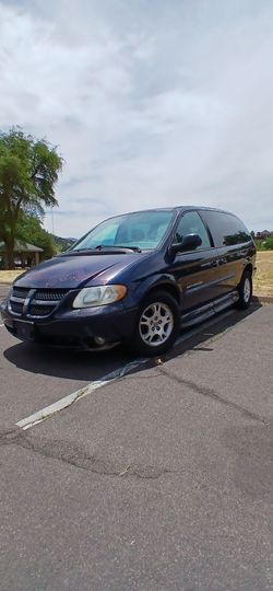 2003 Dodge Caravan Wheelchair Van