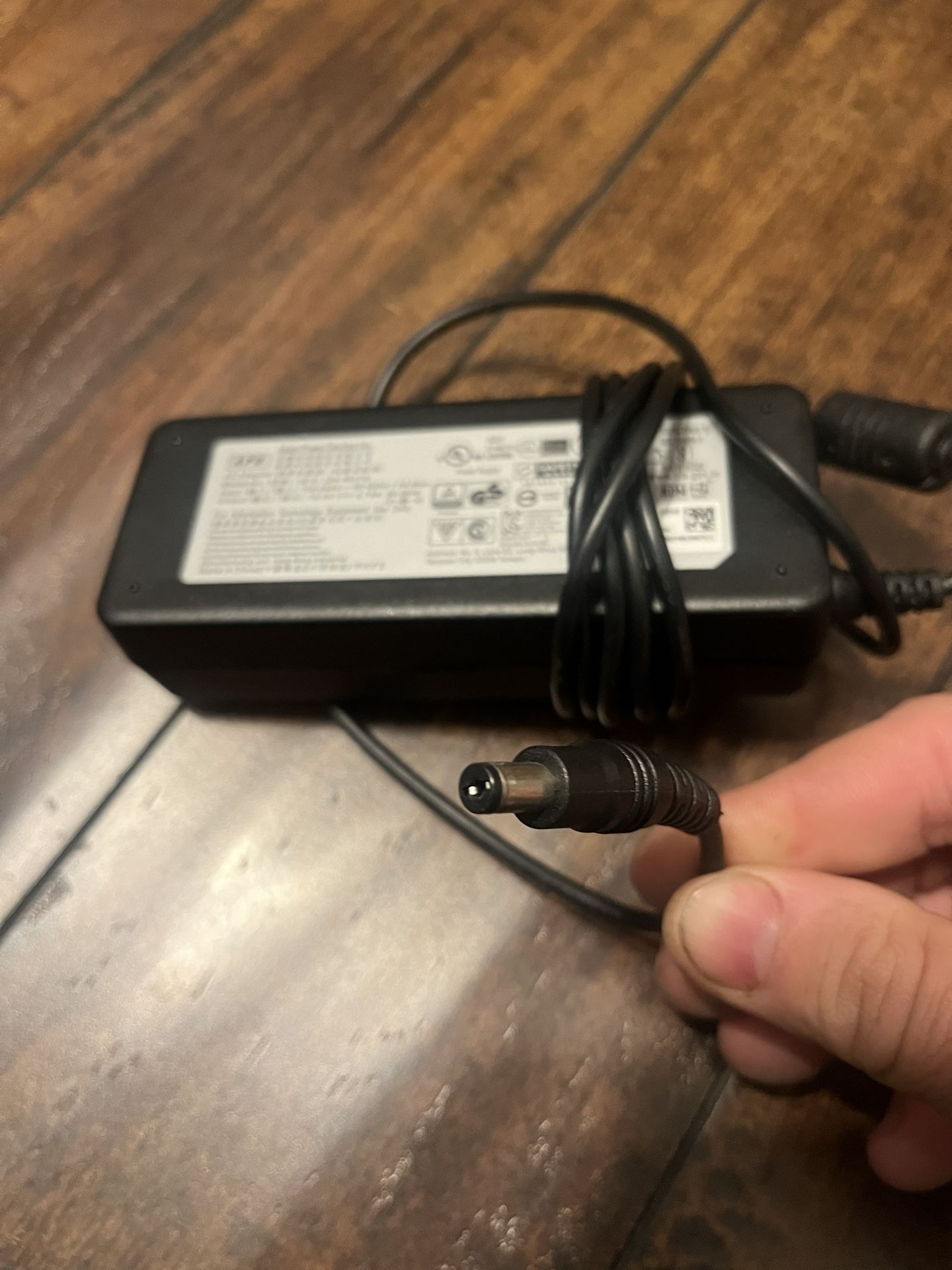 19V Laptop Charger Power Supply AC adapter 