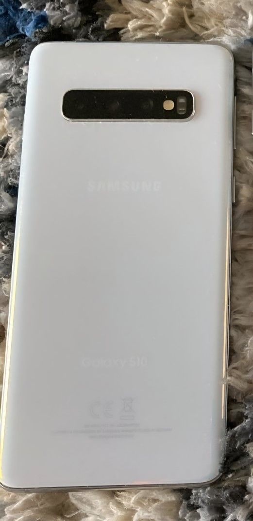 New Condition! 📱Unlocked ~Samsung Galaxy S10 ~Any Sim Card!
