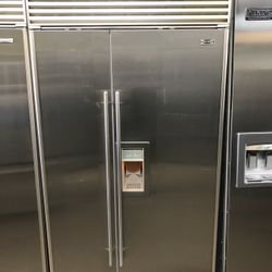 Sub Zero 42” Stainless Steel Built In Refrigerator 
