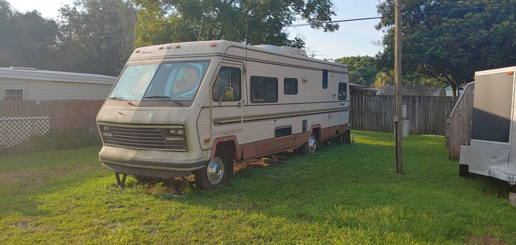 1986 monitor motorhome