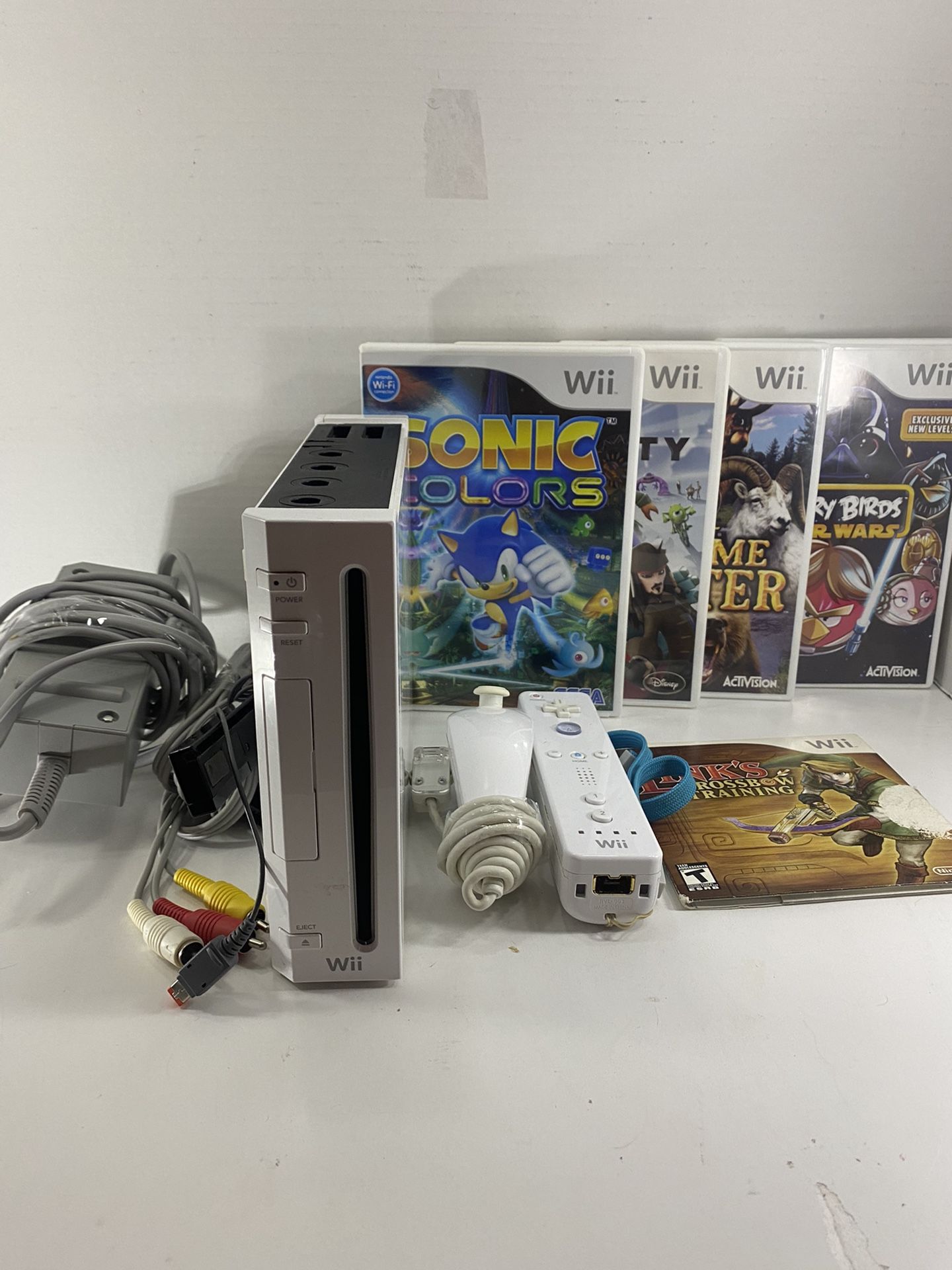 Nintendo Wii White Console with 5 Games (BUNDLE) TESTED WORKS
