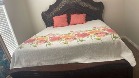 King side bed