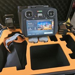 DJI Air3 Remote And Accessories