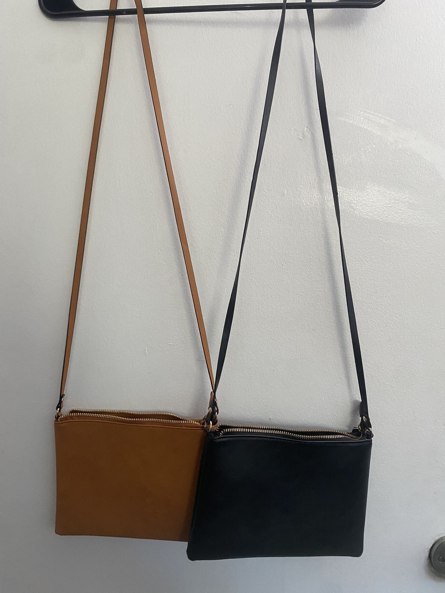 Cross Body Bags 