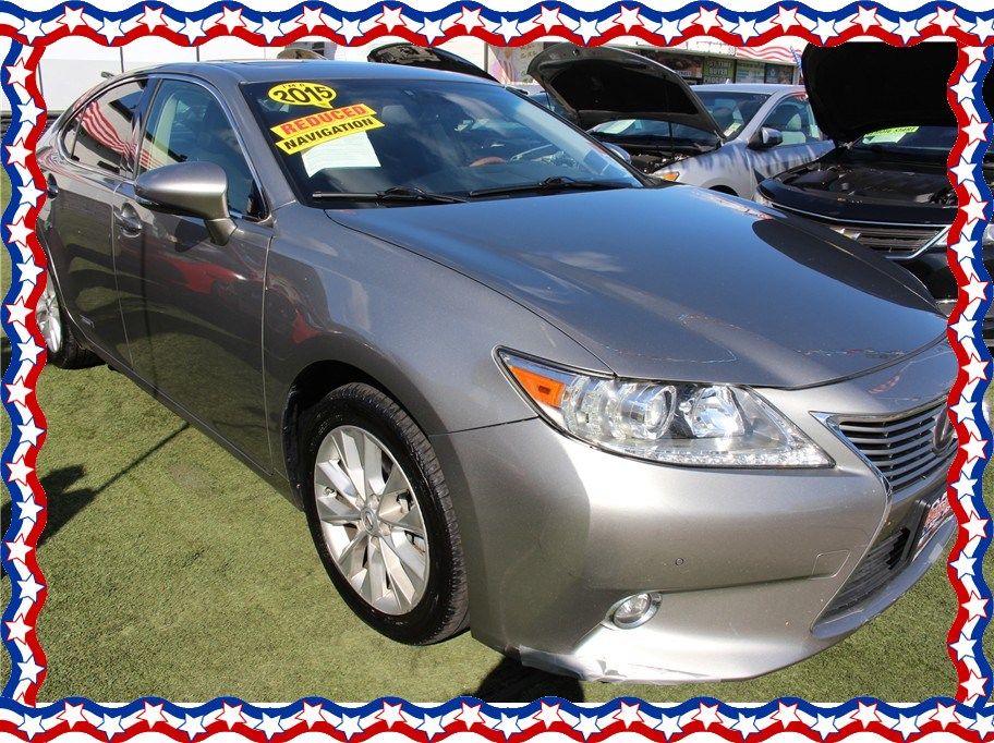 2015 Lexus ES