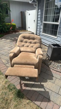 Recliner Sofa