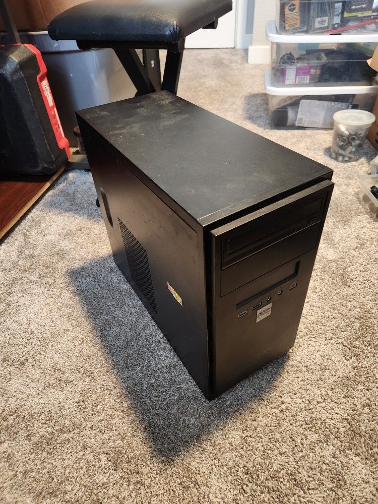 PC Desktop Computer