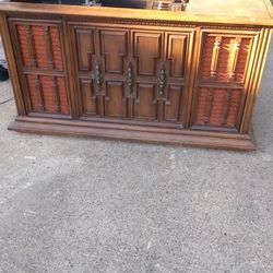 1970 Phonograph And Radio Console