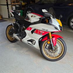 2022 Yamaha R7