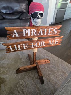 Halloween pirate sign prop