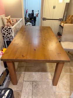 Solid Wood Dining  Table