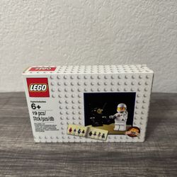 LEGO Space: Classic Spaceman Minifigure ((contact info removed))