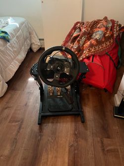 Logitech steering wheel + gear shift