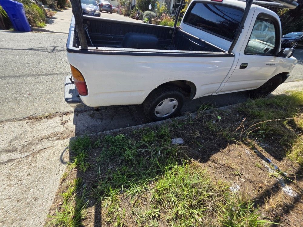 1999 Taco 3500$ Obo