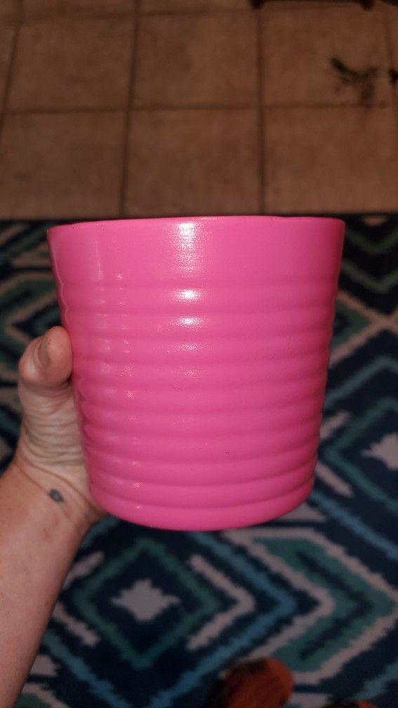 Bright Pink Ribbed Planter Pot * Mexican * Girls