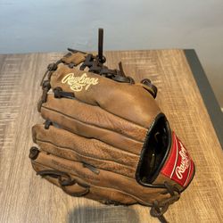 Rawlings Player Preferred Baseball Glove 11 1/2 Inch P1154 Right Hand Throw RHT