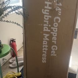 Brand New On Box Hybrind mattes 