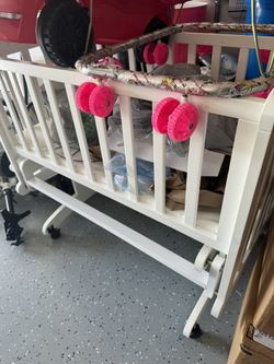 Toddler Crib And Cradle