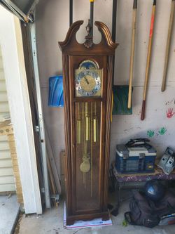 Howard Miller Princeton 611-138 Quartz Grandfather Clock $995 OBO