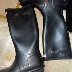 HUNTER RAIN BOOTS
