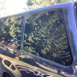 Ford F-150 truck canopy