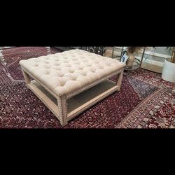 Elegant Coffe Table 40x40