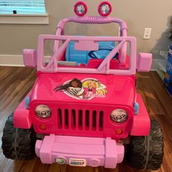Jeep Barbie 12 V 