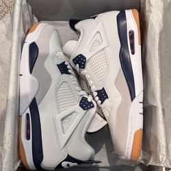 Jordan 4 SB