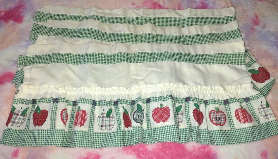 Kitchen Curtains Set And Padded Hangers
