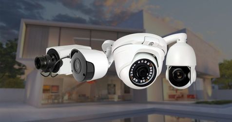4 Security Cameras/ DVR/ Disk